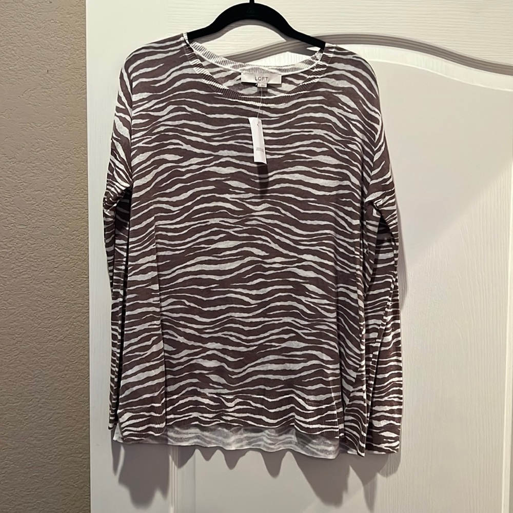 Loft light weight sweater